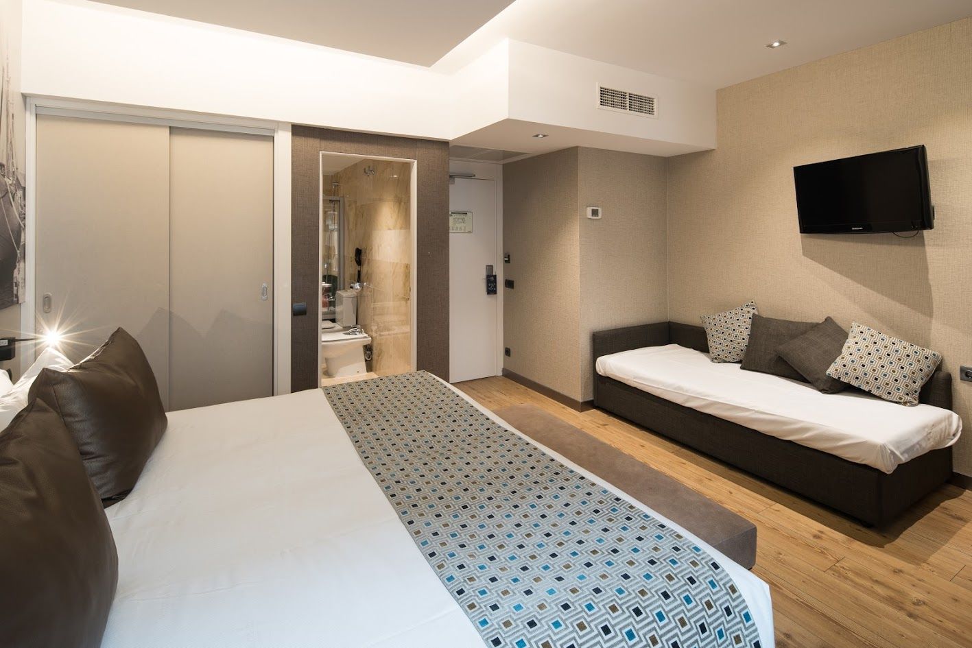 Hotel Catalonia Born Barcelona Zewnętrze zdjęcie